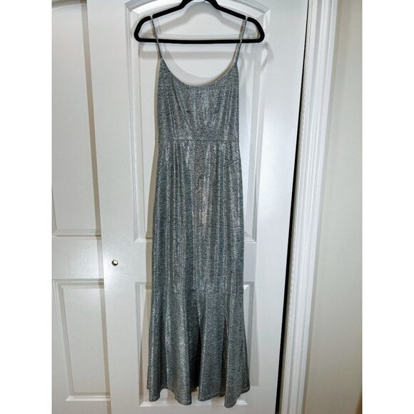 Hutch Silver Cameron Formal Gown $448 - Picture 6 of 8